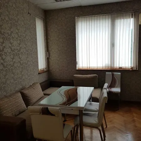 Apartment Дом Романови *